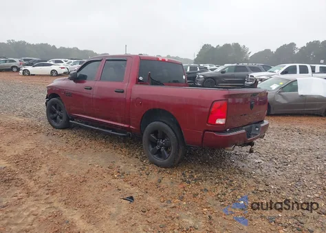 2018 Ram 1500 Express 4X2 5'7 Box из США, поврежденный, VIN 1C6RR6KT6JS350107